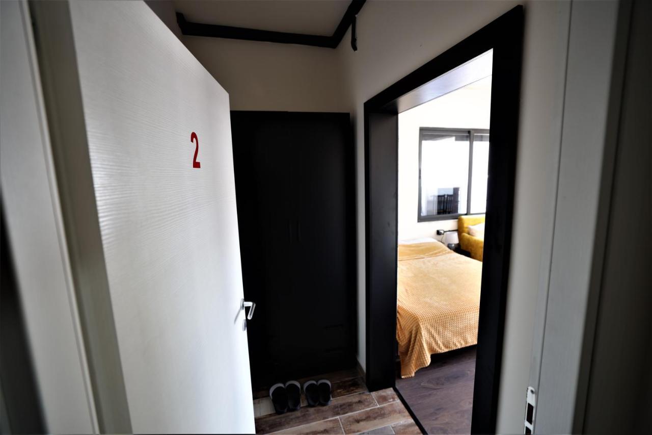 Stylish 1-Bedroom In Tirana #2 Ngoại thất bức ảnh
